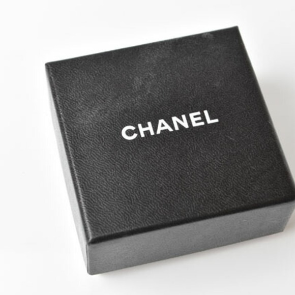 CHANEL Authentic Black Necklace